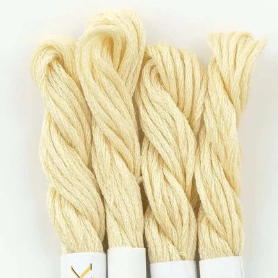 Needlepoint Inc Silk - NPI 131 Creamy Yellow Range
