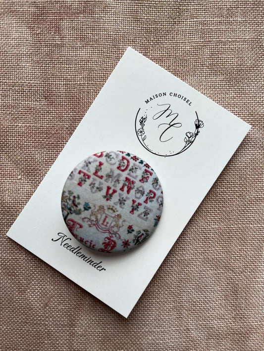 Maison Choisel - Needleminder Lucie Nuret