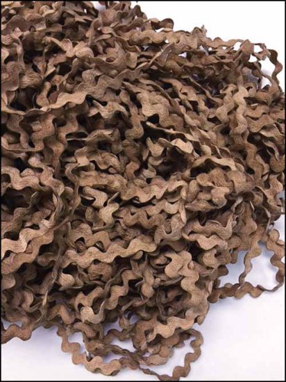 Lady Dot Creates - Bird Nest Baby Rick Rack Trim