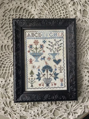 From the Heart NeedleArt by Wendy - Hannah's Little Sampler