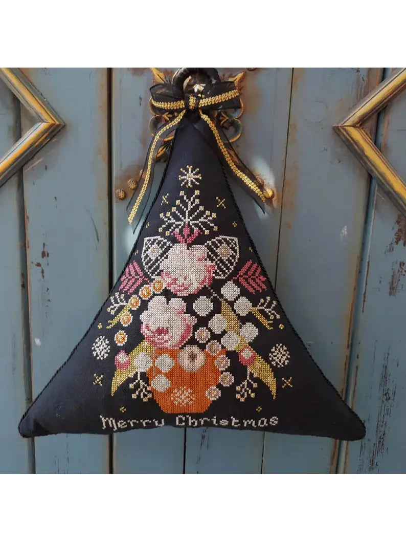 Twin Peak Primitives - Fancy Christmas Tree