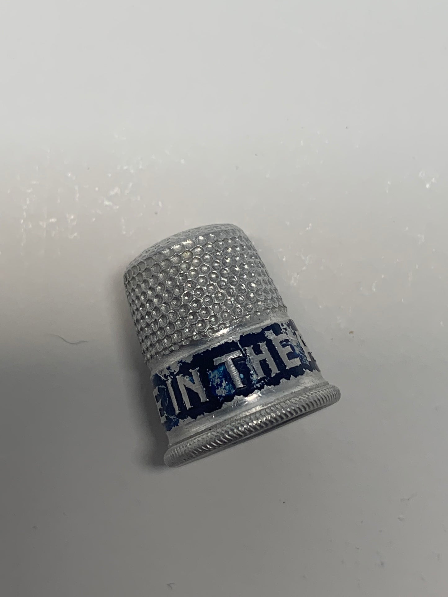 Vintage Thimble White Metal AMP