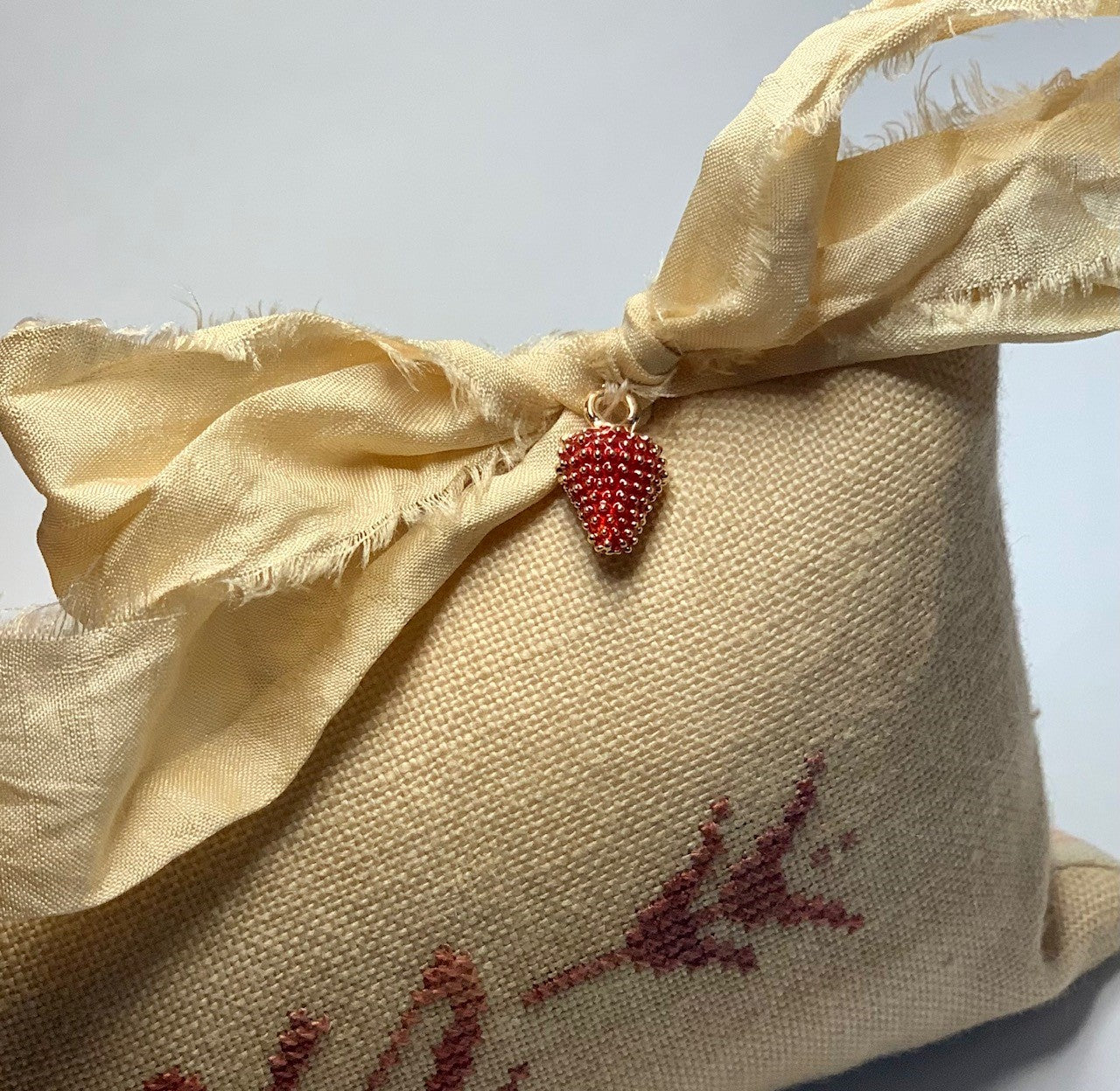 Strawberry Charm - Enamel