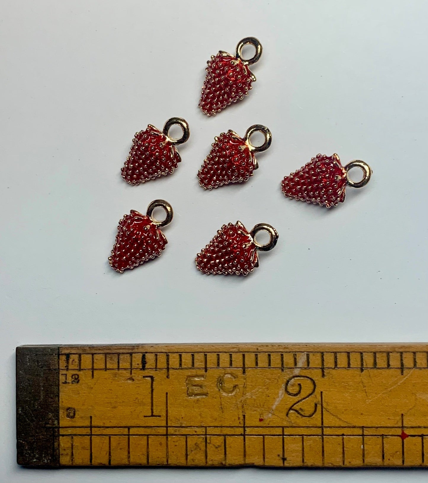 Strawberry Charm - Enamel