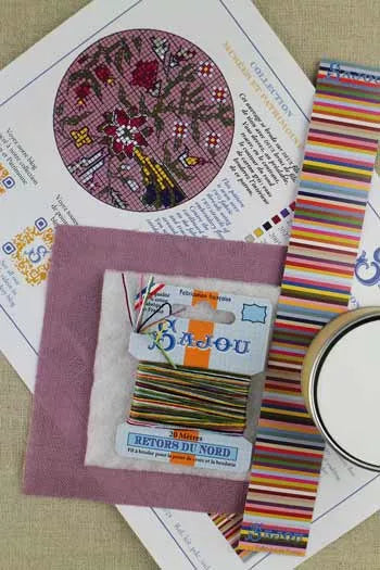Sajou-  Jaipur indienne fabric round box Kit - Museum and Heritage Collection