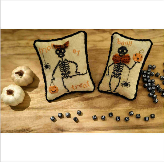 The Spanish Stitcher - Mrs. and Mr. Bones