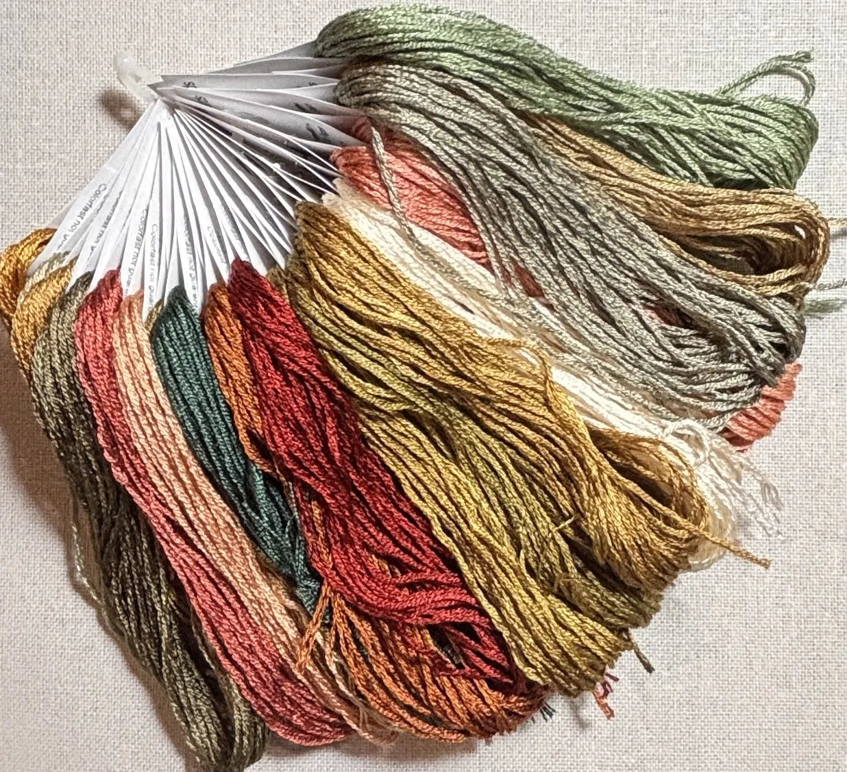 HDF Vikki Clayton-Dyer Silk - With Thy Needle & Thread Stay True