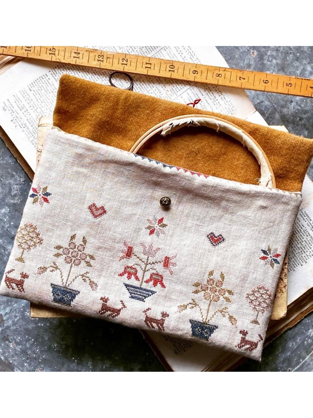 Stacy Nash Designs- Caroline's Sampler and Sewing Bag