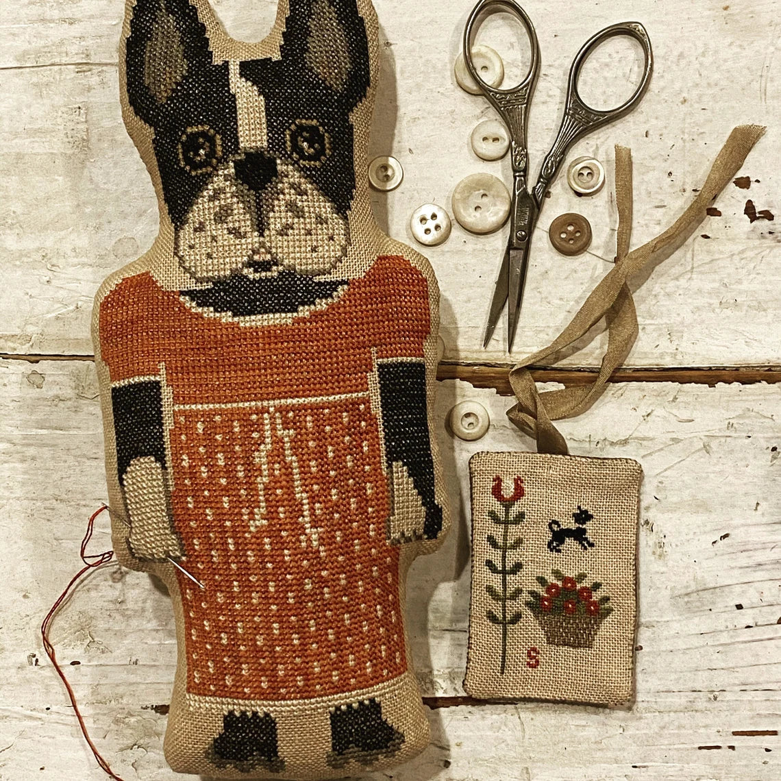 Stacy Nash Primitives - Animal Cracker Series: Scarlett